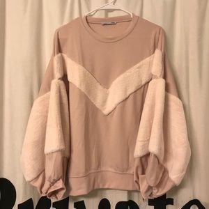 Zara creamy puffy sleeves Top!